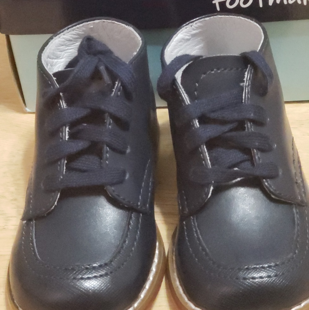 FootMates Dress Shoe